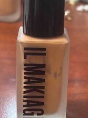 IL MAKIAGE Warm Beige Liquid Foundation - Natural Tan